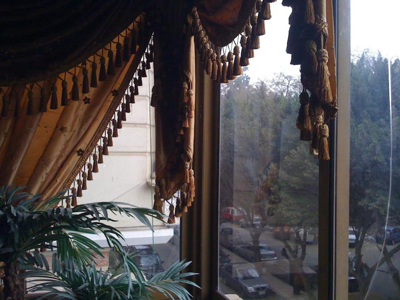 Apartment Fully Equipped , 3 Bedroom ,centrally Located Flat In Mohandsseen *
