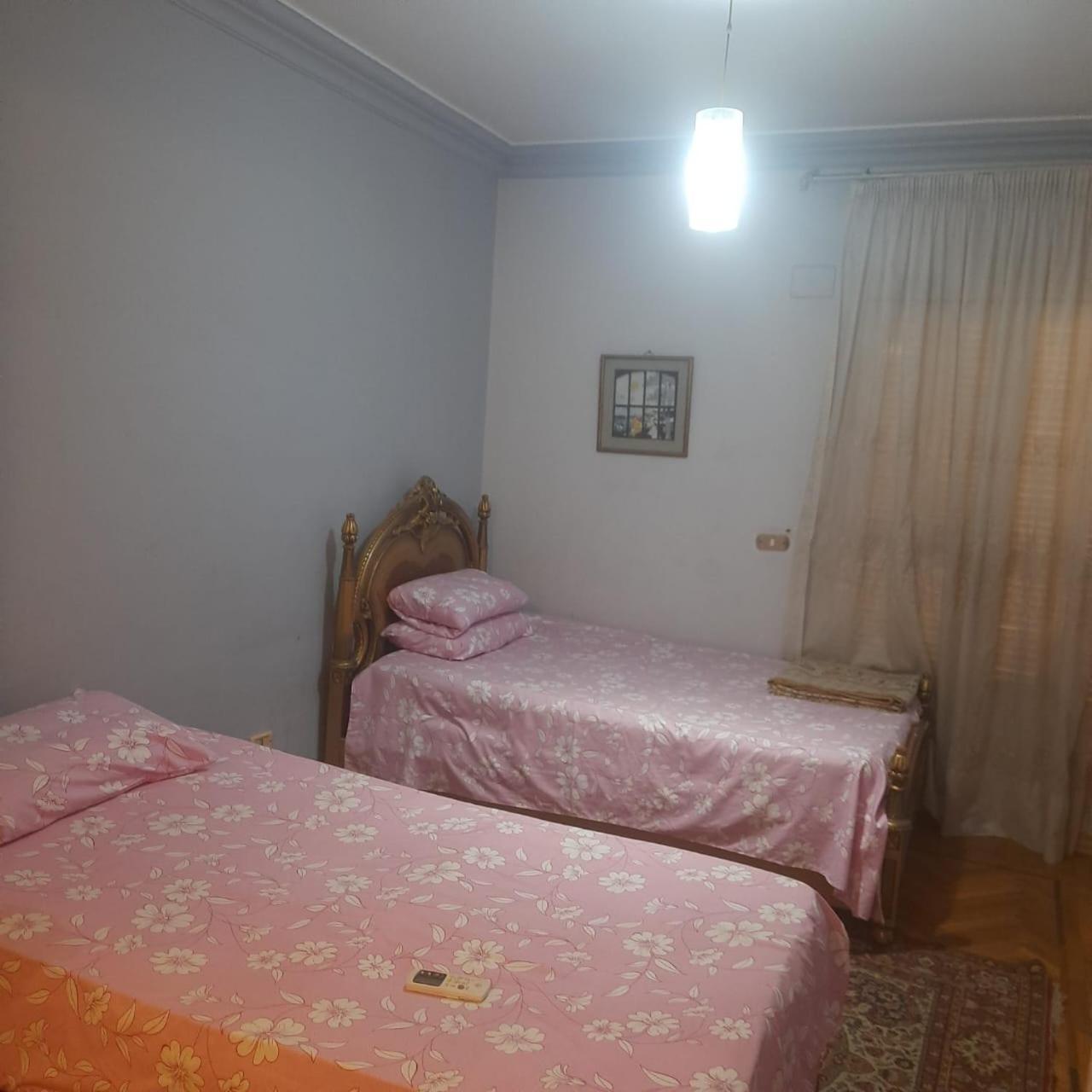 Fully Equipped , 3 Bedroom ,centrally Located Flat In Mohandsseen Apartment *